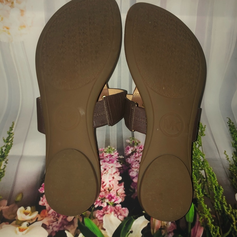 Micheal Kors sandals - Picture 3 of 4